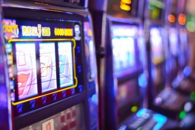 Jurassic Kingdom live dealer table in HD